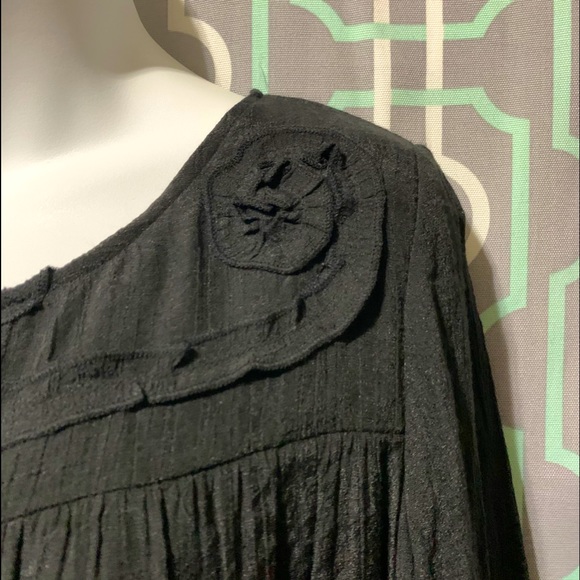 Shimmer black tunic - Picture 4 of 7